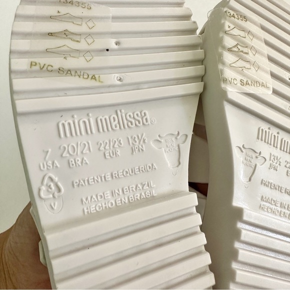 Mini Melissa White Cat Sandals - Picture 5 of 8